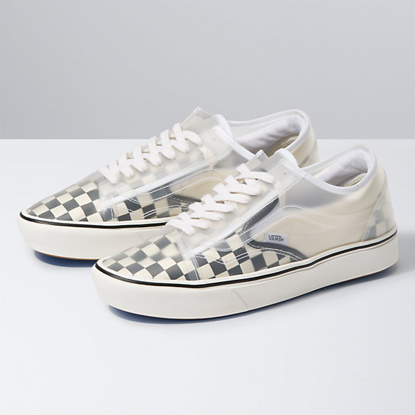 vans comfycush slip